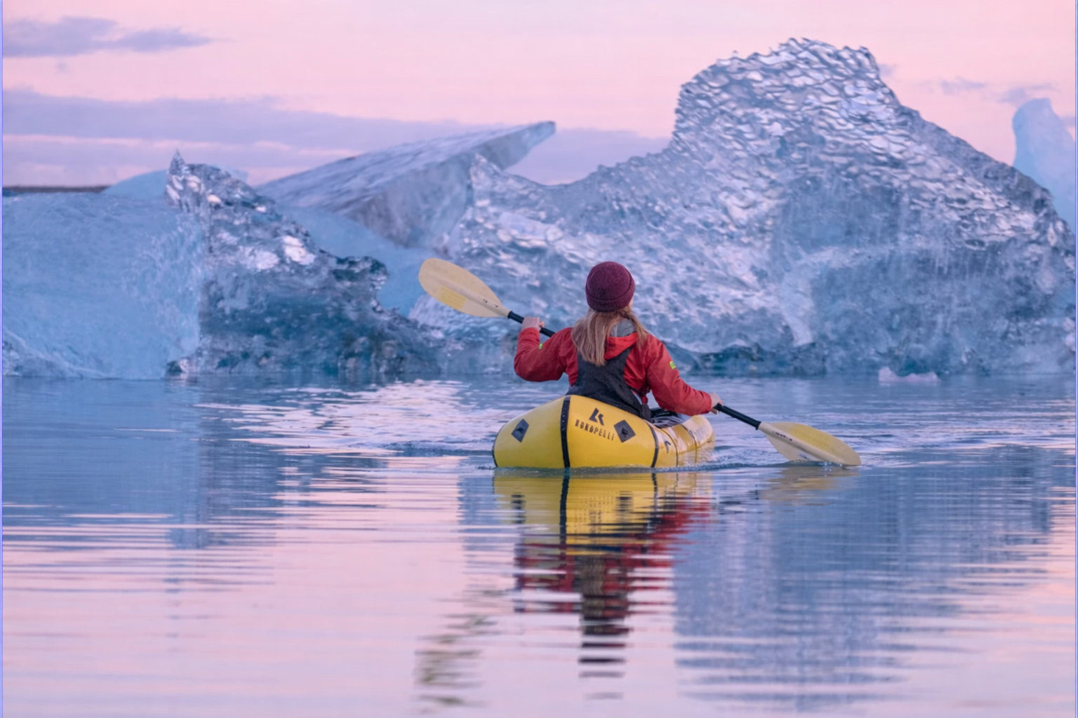 Kayaking at Fjallsárlón as the lagoon opens up in May